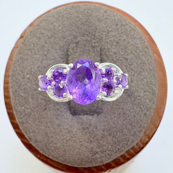 VTG Solid Sterling Silver 925 Amethyst Prong Set Statement Ring Size 5.75 - Picture 1 of 9